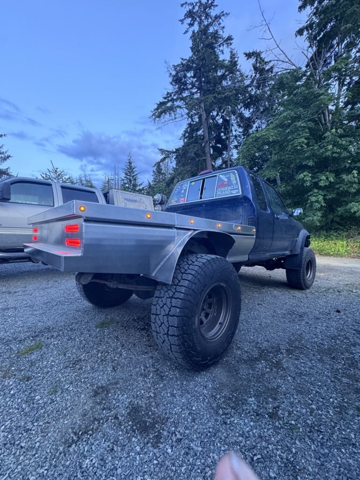 Custom off-road truck project